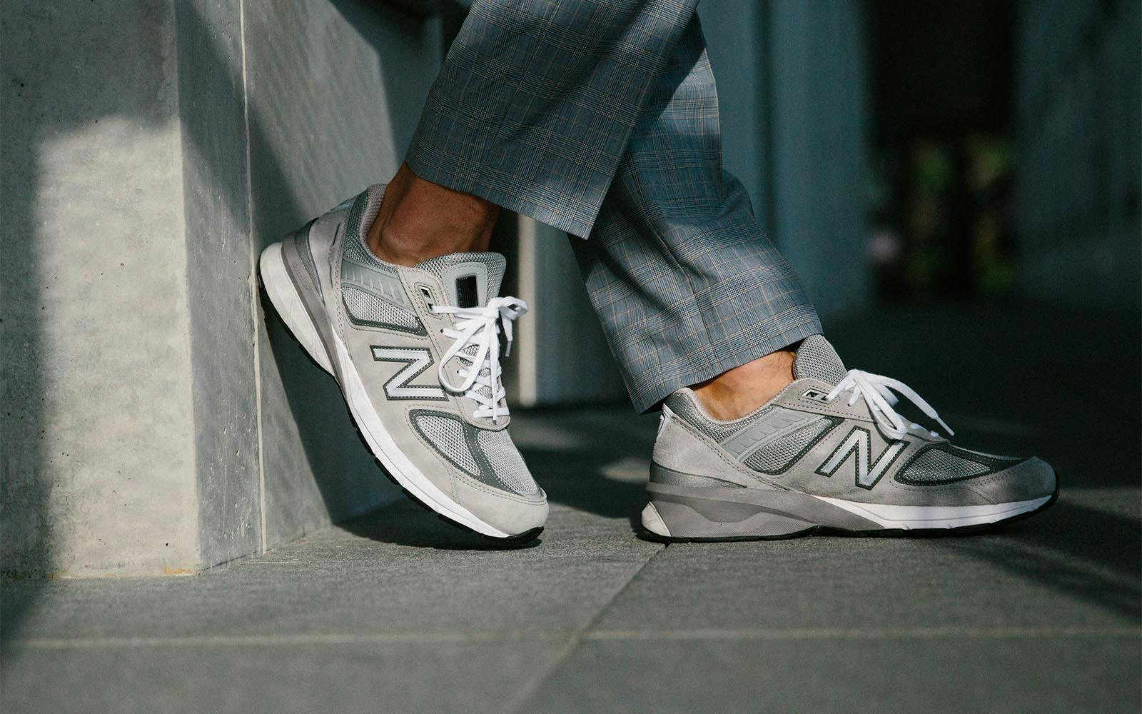 new balance 990 v5 sneakers